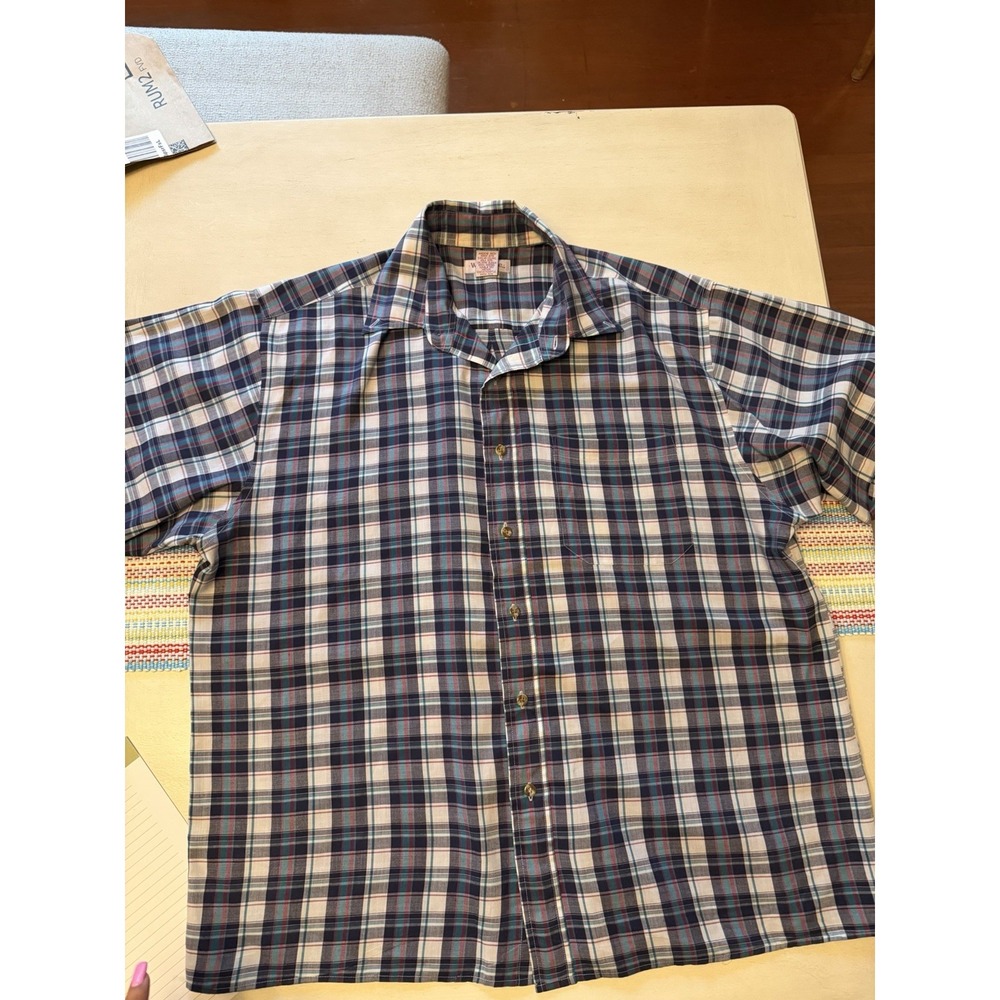 WINDRIDGE Mens Large Shirts Button Up Blue Plaid Wrinkle Free Short Sleeve